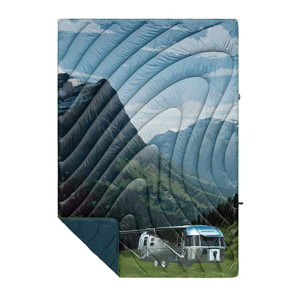 Airstream Rumpl Blanket