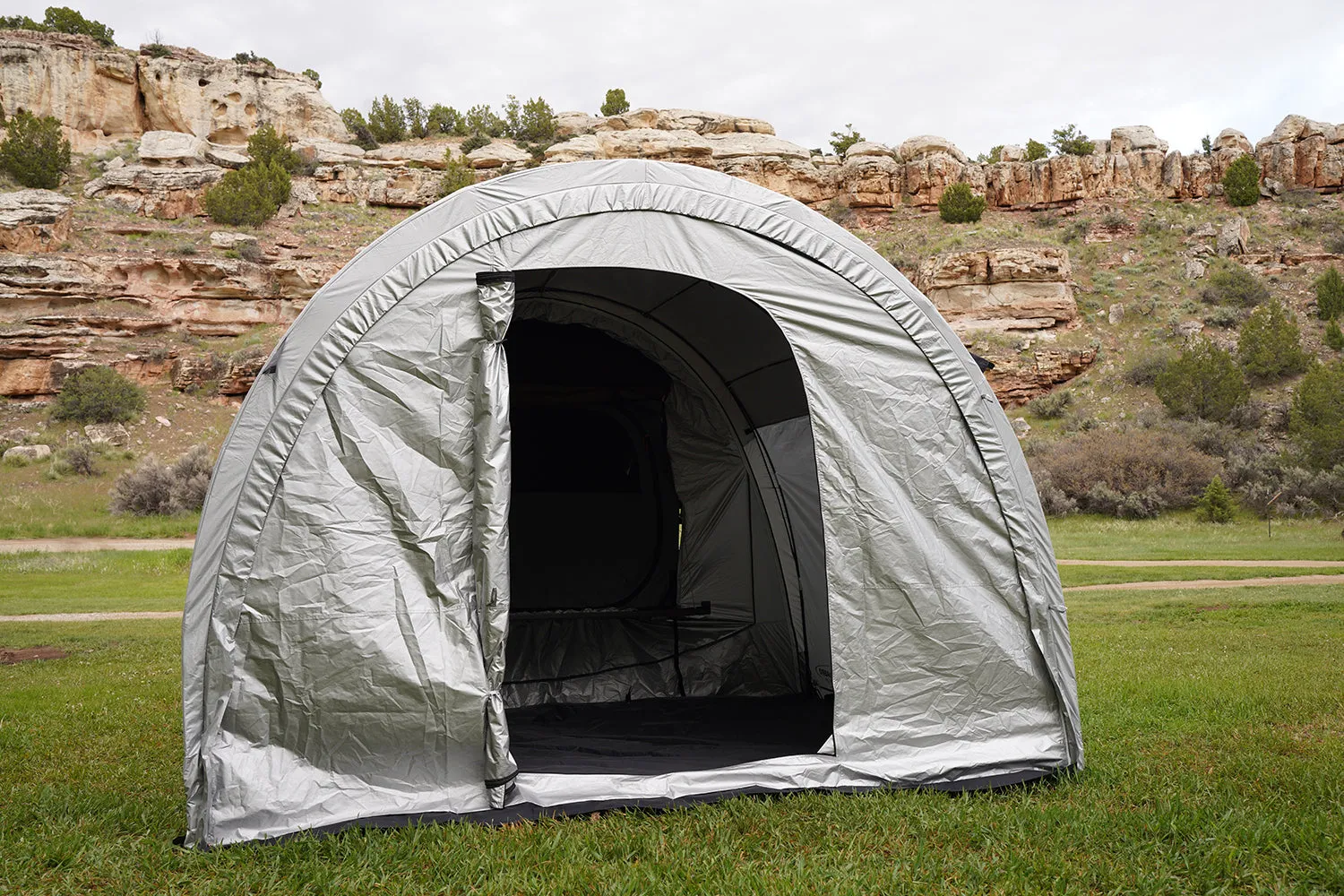 Moon Unit Shelter & Tailgate Tent - Overland Edition