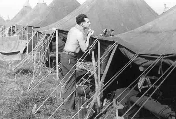 US Army M1934 Pyramidal Tent